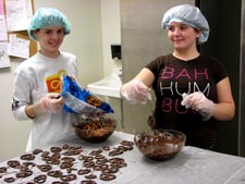 morgan and claire making pretzels